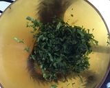 Une image de l'étape 3 de Légumes frais à croquer sauce citron persil et menthe.