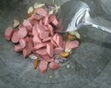 Foto langkah ke 2 dari resep 87. Tumis Buncis dengan Sosis.