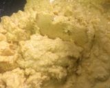 A picture of step 1 of Besan Suji ke Ladoo.