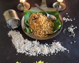 A picture of step 3 of Oats chivda.