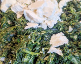 Foto del paso 4 de la receta: Quiche de espinacas y queso feta en base crujiente de quinoa