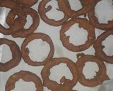 दुधी भोपळ्याच्या रिंगस (dudhi bhopdachya rings recipe in marathi) रेसिपी स्टेप 3 फोटो 