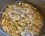 高麗菜乾枸杞香菇排骨湯（大同電鍋料理）的食譜步驟5照片