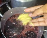 A picture of step 3 of Doum palm Hibiscus drink 🍹🍷.