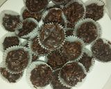 صورة لخطوة 3 من وصفة حلوى 10 دقائق برقائق الذرة وشوكولاته