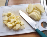 Foto del paso 4 de la receta: Bizcocho de yogur y manzana (perfecto para merendar o desayunar)