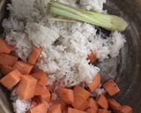 Foto langkah ke 1 dari resep Bubur Manado (dari nasi).