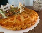Une image de l'étape 6 de Galette d’anniversaire à la crème frangipane.
