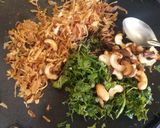 व्हेजी दम बिर्याणी (Veg Dum Biryani Recipe In Marathi) रेसिपी स्टेप 1 फोटो 