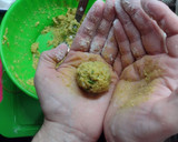 Foto del paso 9 de la receta: Albóndigas de Pollo al Curry con Salsa de Cebollas al Coñac