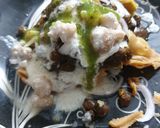 A picture of step 3 of Samosa Chaat.