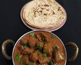 A picture of step 7 of Spicy Soyabean Parwal Gravy.
