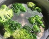 Foto del paso 1 de la receta: Huevo con brócoli 🥦