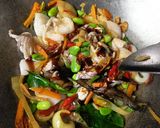 Foto langkah ke 6 dari resep Oseng Cumi Pete.