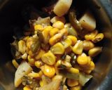 কর্ন কেশরি মেথি ইডলি (Corn Kesari Methi Idly Recipe in Bengali) রেসিপির ধাপ 3 ছবি