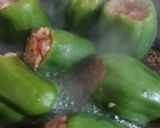 Foto del paso 4 de la receta: Pimientos verdes rellenos 🫑con carne de cerdo 🐷