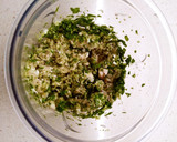 Foto del paso 4 de la receta: Albóndigas de pescado en salsa verde