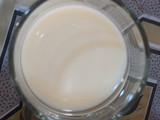 Es Susu Selasih Keju Biskuit