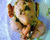 Foto del paso 15 de la receta: Pollo asado al horno, relleno de limón encurtido y patatas