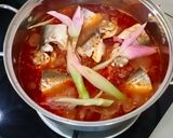Gambar langkah 2 resipi Asam Pedas Ikan Cencaru.