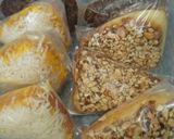Foto langkah ke 7 dari resep Donat Pizza.