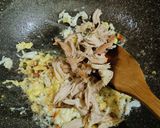 Foto langkah ke 3 dari resep Nasi Goreng Ayam Pedas.