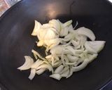 Une image de l'étape 3 de Navets boule d or aux oignons lardons et sirop d érable.