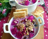 Foto langkah ke 2 dari resep Dragonfruits with oatmeal granola.