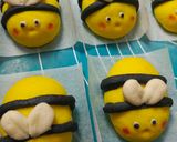 Foto langkah ke 7 dari resep Bakpao Lebah Isi Coklat.