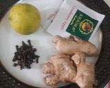 A picture of step 1 of Ginger & Lemon Tea ☕.