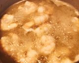 Hình bước làm 3 của món Canh Tôm Hoa Cúc Tần (Soup de Crevettes aux Pâquerette)