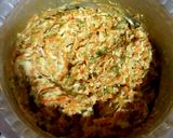 A picture of step 3 of White sauce chicken sandwich.
