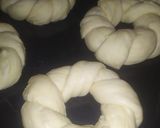 Foto del paso 8 de la receta: Bollo rosquilla (Perec kalács)