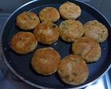 A picture of step 3 of Aloo tikki.
