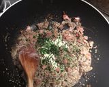 A picture of step 4 of Penne with Ham and Mushrooms.