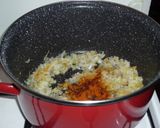 Sertéspörkölt vörösborral recept fázis 4 fotója