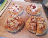 Foto langkah ke 6 dari resep Mini pizza.