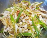 A picture of step 3 of Spicy Pork Shabu-Shabu Chilled Udon.