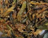 भिंडी प्याज़ की सब्जी(bhindi pyaz ki sabzi recipe in hindi) रेसिपी चरण 6 फोटो
