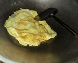 Foto langkah ke 3 dari resep *Nasi goreng sayur*.