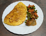 Foto del paso 4 de la receta: Tortilla francesa jugosa de cebolleta, queso y atún