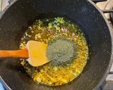 عکس مرحله 4 از دستور آش رشته (بدون حبوبات و سبزی)