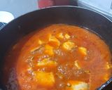 Foto del paso 2 de la receta: Tintorera en salsa de tomate