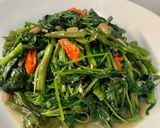 Foto langkah ke 8 dari resep Tumis Kangkung Tauco.