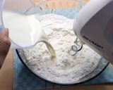 Foto langkah ke 3 dari resep Roti Gembong, Roti Sisir, dan Bubble Bread.