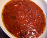 Foto del passaggio 2 della ricetta Frittata a sugo brutta ma buonissima!