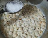 A picture of step 2 of Makhana kheer.