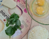 Foto del paso 1 de la receta: Omelette de queso, tomate seco y albahaca (aire "caprese")