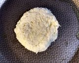 Foto del paso 1 de la receta: Rösti de papas con huevos escaldados