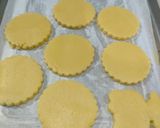 Foto langkah ke 4 dari resep Cookies Hias with Royal Icing (922).